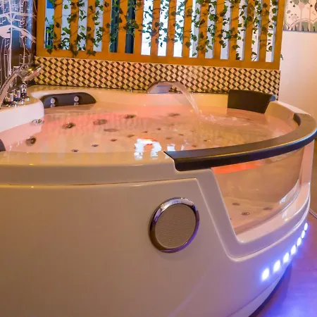 Punkt Nieruchomosci شقة كاتوفيتسه